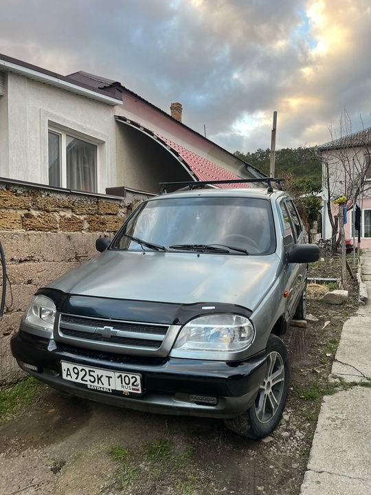 Продается Chevrolet Niva 2007 год (1)