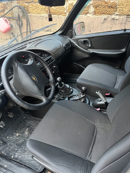 Продается Chevrolet Niva 2007 год (3)