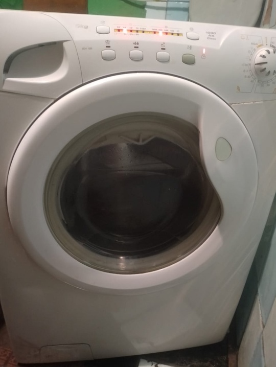 Продам стиральную машину в очень (1)