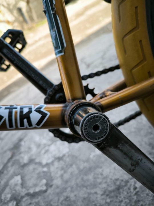 Продам BMX 
Руль - stress
Грипсы (3)
