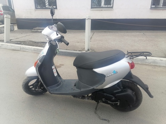 Сузуки Летс - 4 .