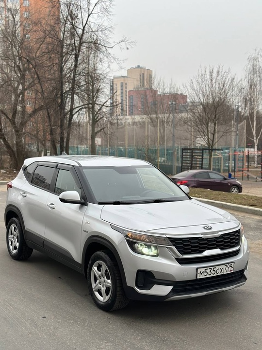 Продам KIA SELTOS, 2020 год,