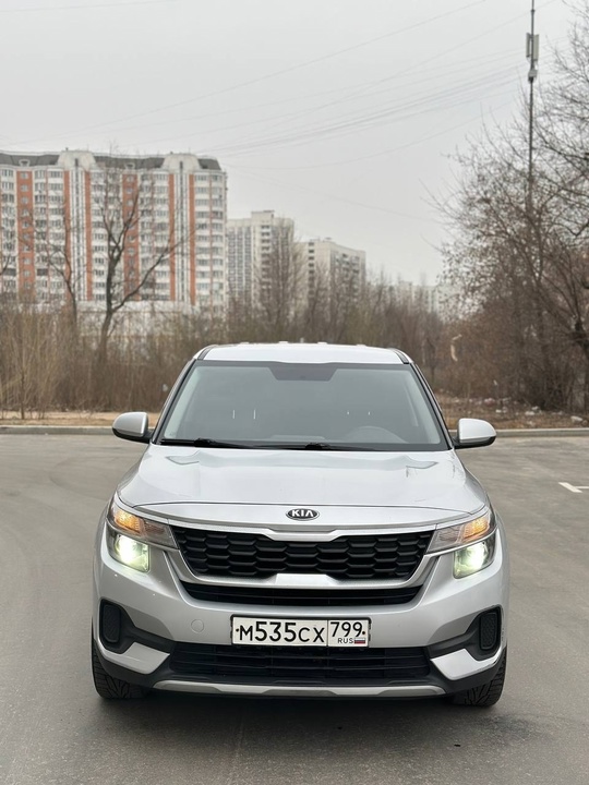 Продам KIA SELTOS, 2020 год, (1)