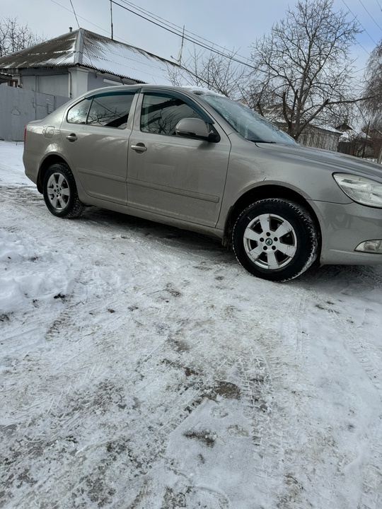 Skoda Octavia СРОЧНО в отличном (2)