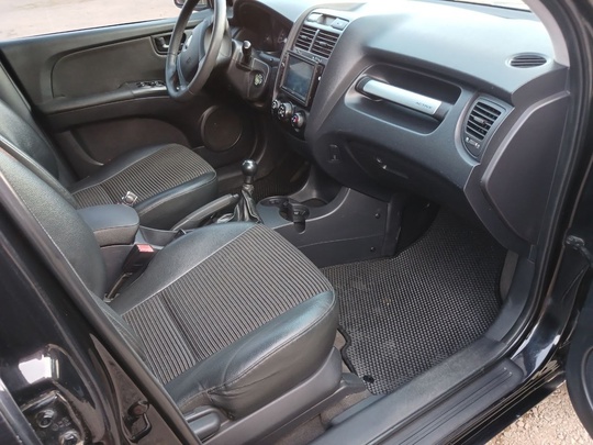 Срочно продам Киа Спортейдж 2008 (5)
