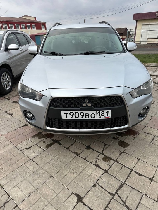 2011год,1хозяин,газ,фаркоп вписаны, пробег 187000км, машина