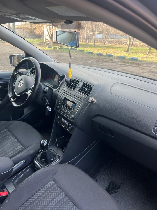 Volkswagen Polo ( Фольксваген поло) (6)