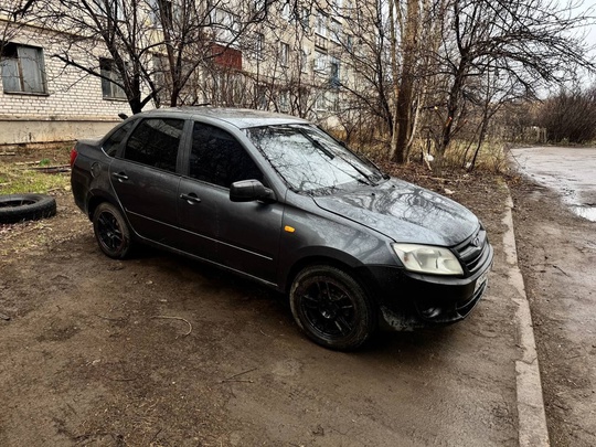 Лада Гранта, 14 год, простая (1)