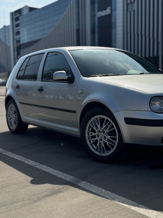 Продам Volkswagen Golf 4 в (1)