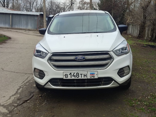 Ford Escape 2.5 AT ;