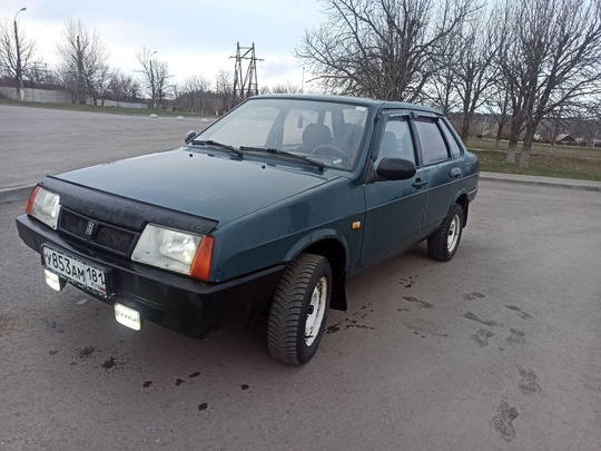 Продам автомобиль.на полном ходу,документы в (1)