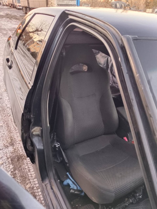 Продам Lada Priora 2008 года (4)