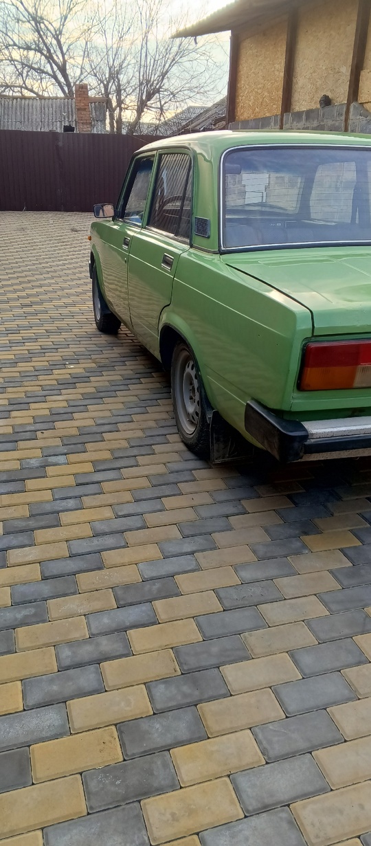 Продам ваз 2105.1982 года в (4)