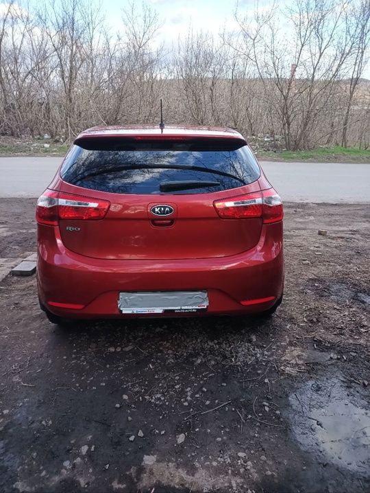Kia Rio III, 2012 
Пробег (3)