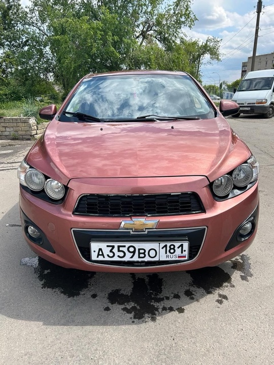 Здравствуйте продам срочно AVEO T (3)