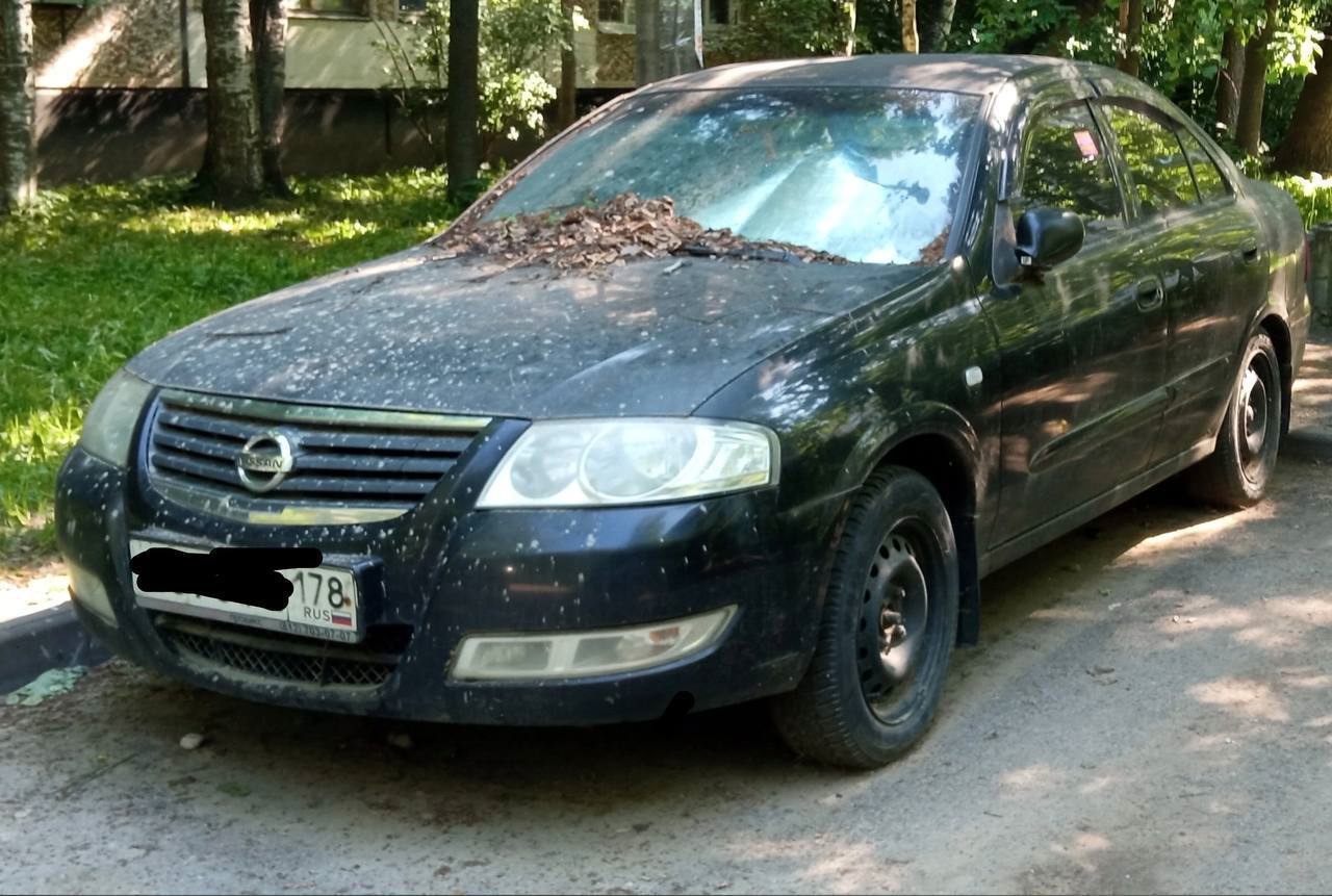Заброшенный Lexus LX 1998 года (2)