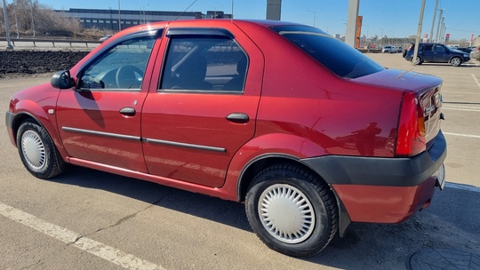 Продам Рено Логан
1.6 8 к.л (8)