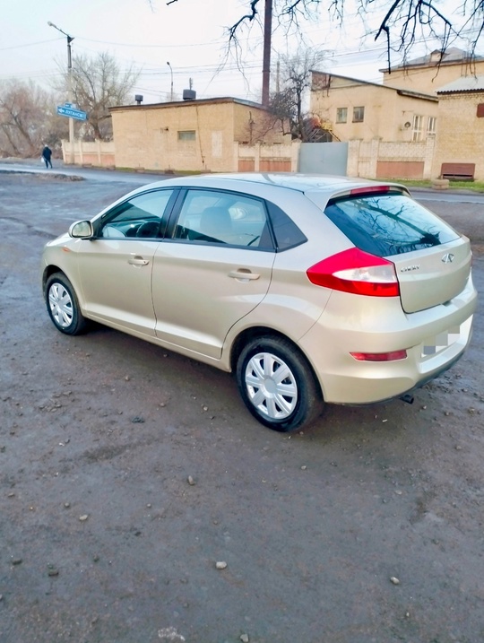 Продам Cheri Very 1.5, 2011г (3)
