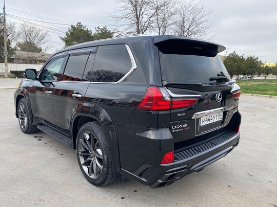 Здравствуйте продаю свой Lexus-LX570 я (2)