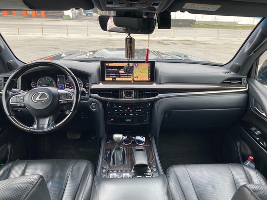 Здравствуйте продаю свой Lexus-LX570 я (7)