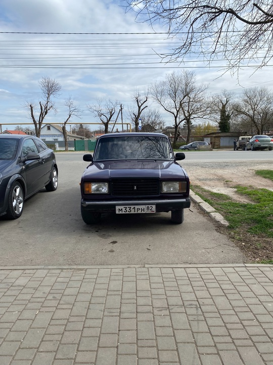 Ваз 2107 2001г.
В хорошем состоянии, (3)