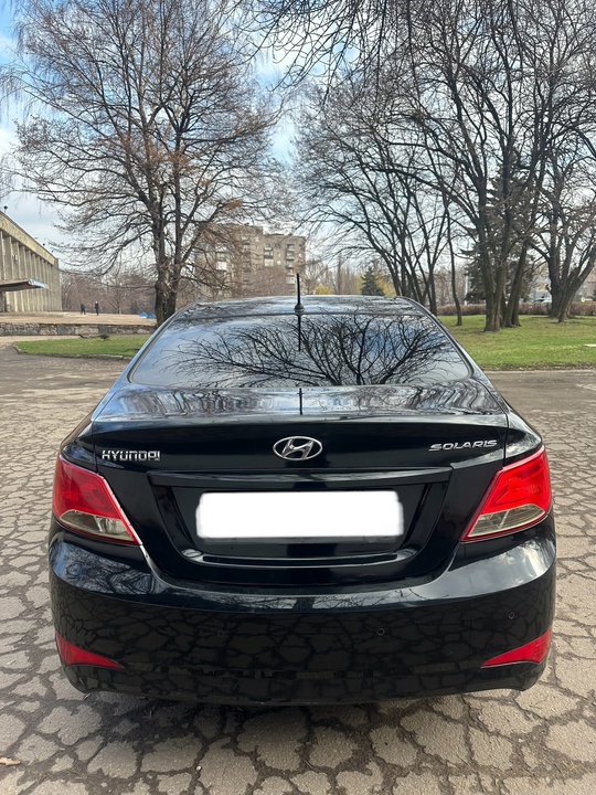 Продам Hyundai Solaris(рестайлинг )
Год - (2)