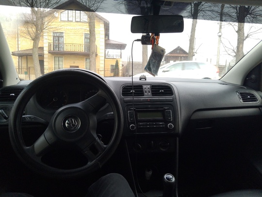 Продаётся фольксваген поло 2011г.в, авто (9)