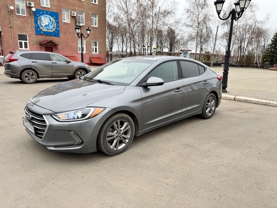 Xyundai Elantra 2018 Год.
Мотор 2.0 (2)
