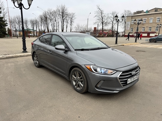 Xyundai Elantra 2018 Год.
Мотор 2.0 (3)