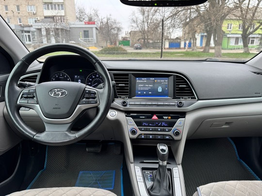 Xyundai Elantra 2018 Год.
Мотор 2.0 (7)