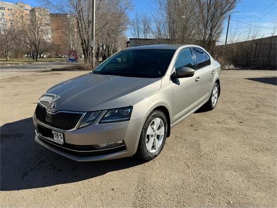 1. Skoda Octavia A7 FL
2. (7)