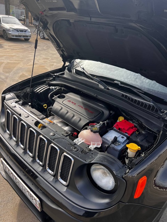 Продам Jeep Renegade 2018 года, (4)