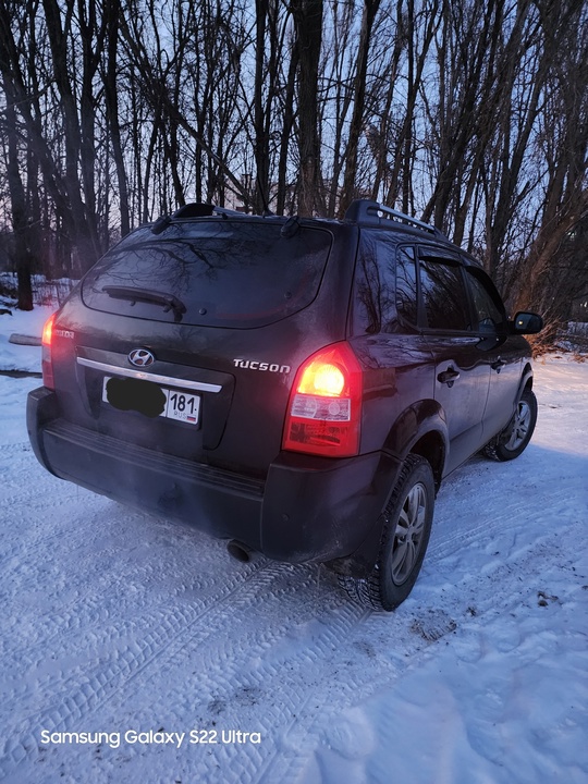 Продам Hyundai Tucson 2008гв 2.0