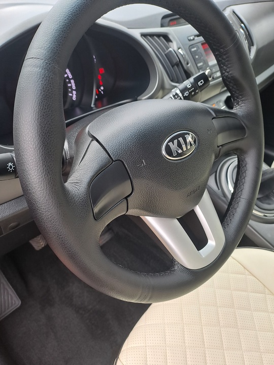 Продам Kia Sportage III 2012 (7)