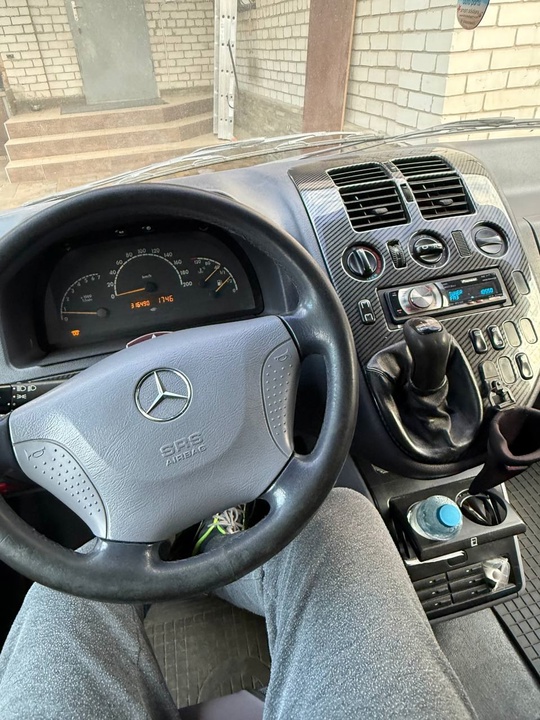 Mercedes-Benz Vito 108 CDI, 2000г. (9)