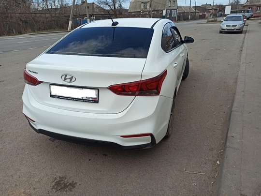 Продам свой Hyundai Solaris 2017 (2)
