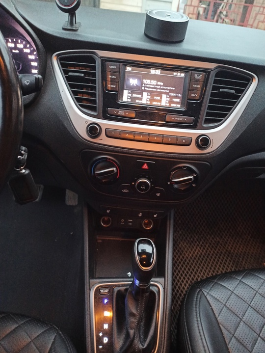 Продам свой Hyundai Solaris 2017 (5)