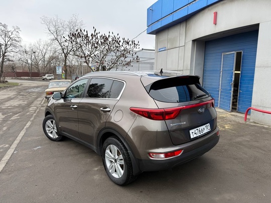 Продам Kia Sportage 2016г 2.0 (2)