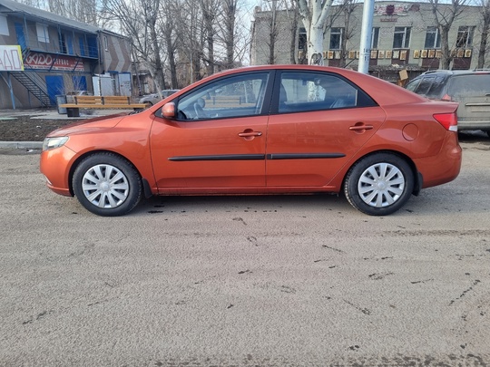 Продам  Киа Черато 2011 (3)