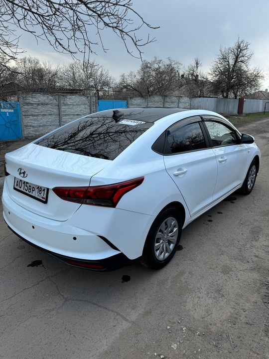 Продам Hyundai Solaris 2020 года. (3)