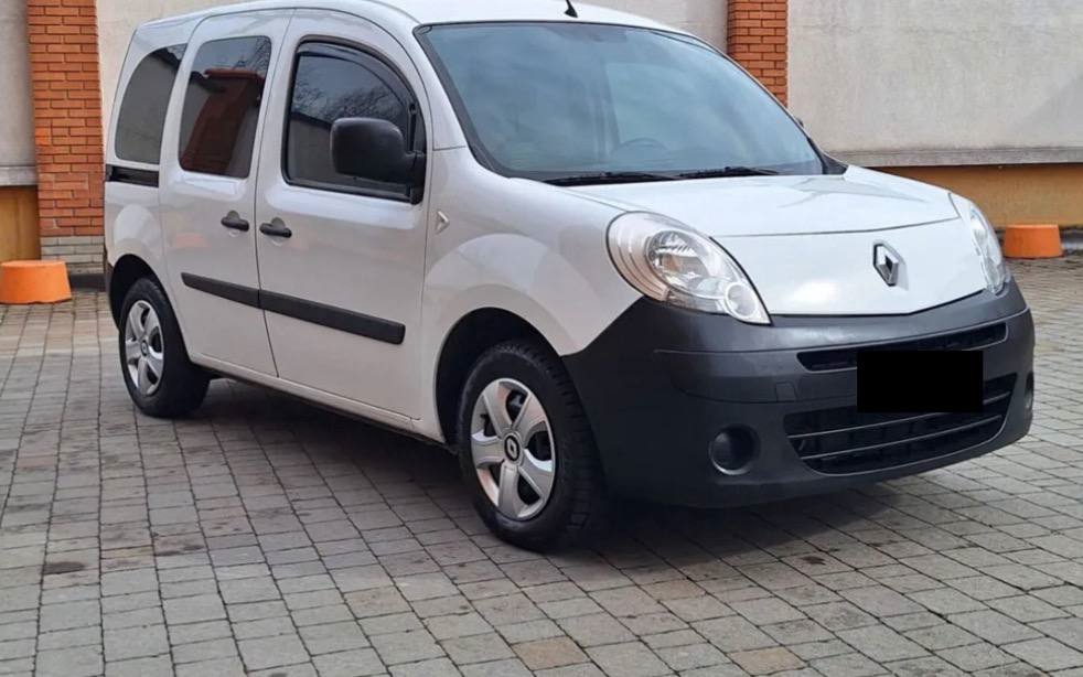 Продается Renault Kangoo 2008 года (6)