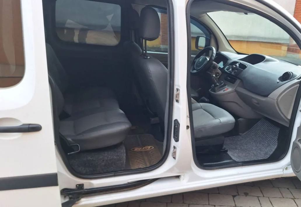 Продается Renault Kangoo 2008 года (9)
