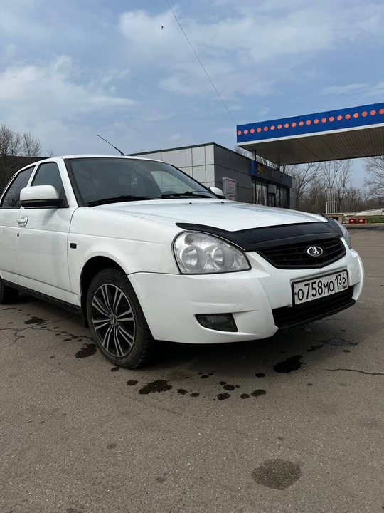 Продам Приору 2012 года , (1)