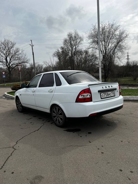Продам Приору 2012 года , (2)