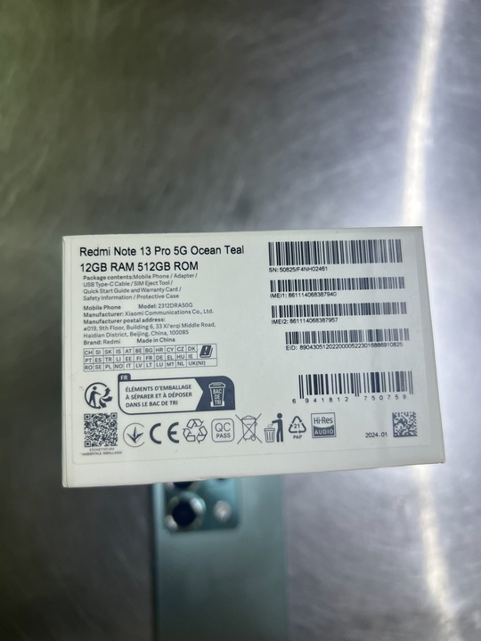 Продам телефон Redmi 13 Pro