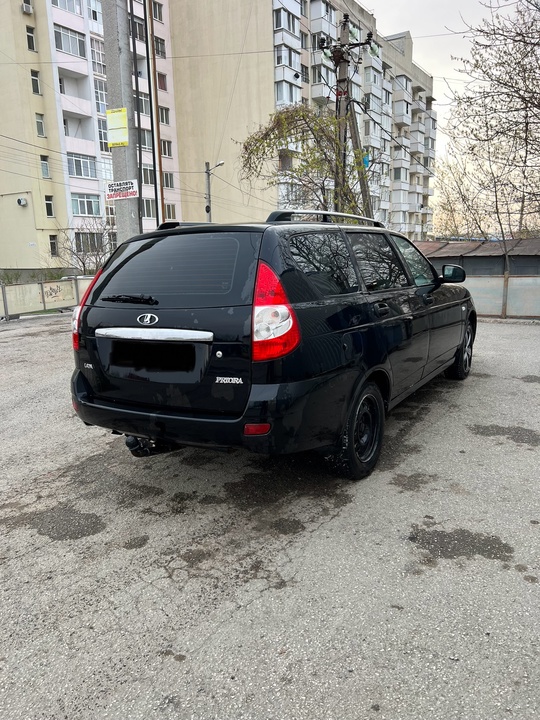 Продам приору,универсал 2012 год
Электрозеркала,передние стеклоподъемники,кондиционер
Рабочая (2)