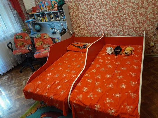 Продам детскую мебель Молния Маккуин (4)