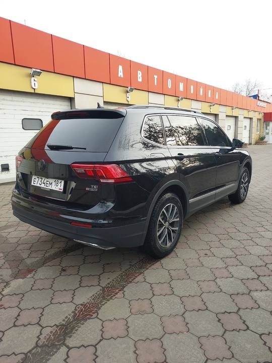 Volkswagen Τiguan 2019 года
108 000 (3)