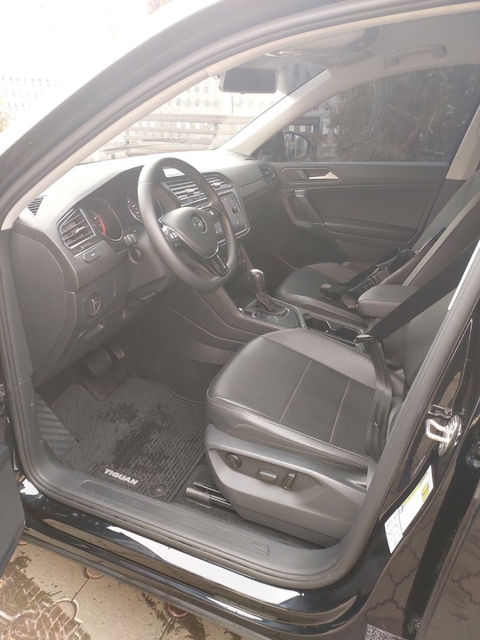 Volkswagen Τiguan 2019 года
108 000 (8)