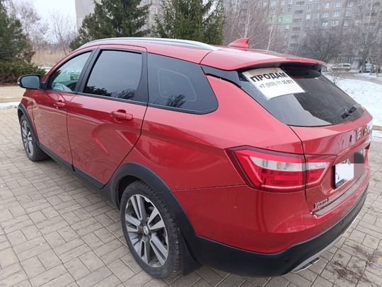 Продам,Лада Веста кросс
1,6 механика,
2019 года, (4)